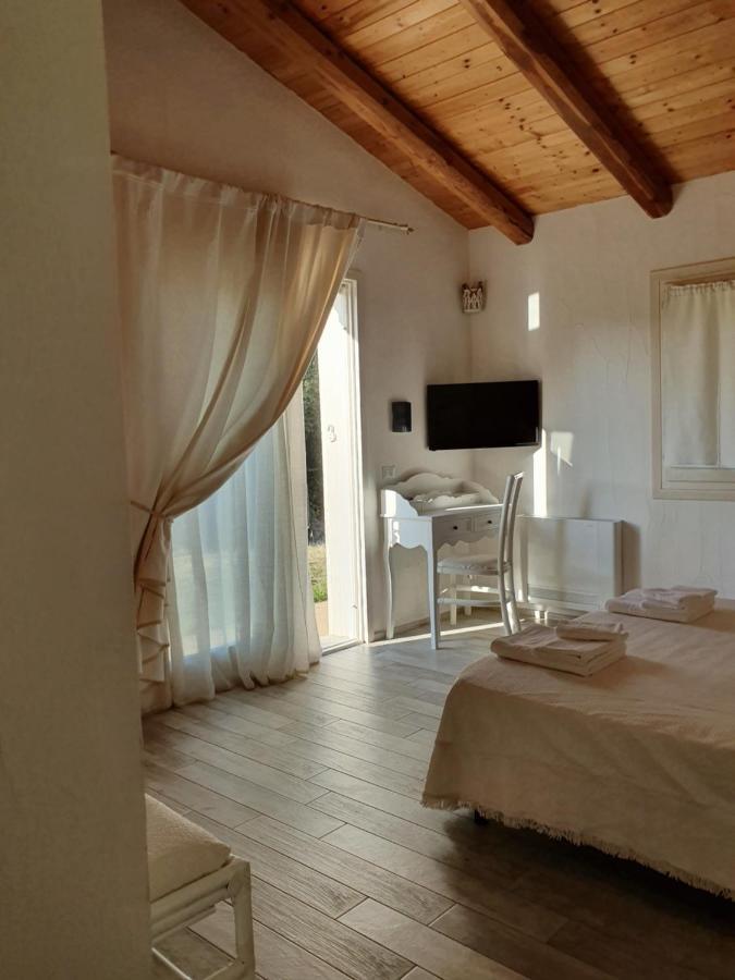 Bed and Breakfast Nacchinono Ольбия Экстерьер фото